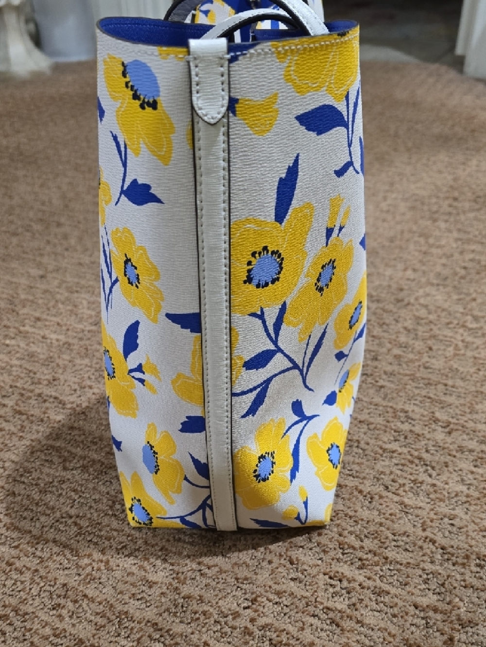 NWOT-Kate Spade Bleeker Sunshine Tote with Blue Pouch - Picture 8 of 14